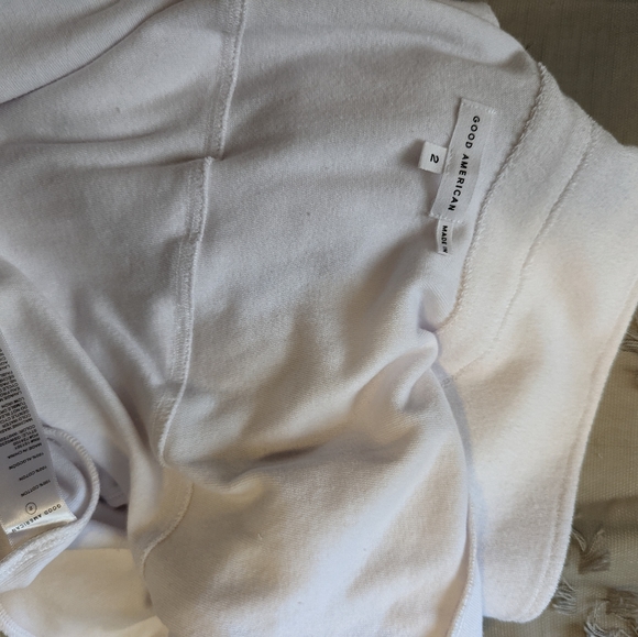 Good American Terry Romper Sz 2. Pre-owned Condition. Items  has some stains and - Picture 8 of 9